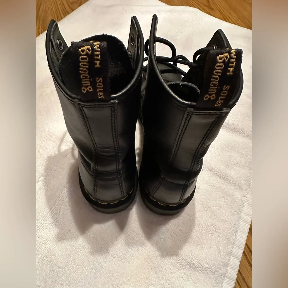 Dr Martens Original boot - Picture 8 of 15